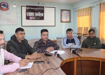 दुग्ध उत्पादक सहकारी संघले फाल्गुन १७ गते बारामा राजमार्ग अवरुद्ध पार्ने
