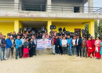 लायन्स क्लब अफ निजगढ सिटीद्वारा विद्यार्थिलाई शैक्षिक सामग्री र व्याक वितरण