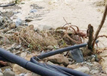 बाढीले खानेपानीको पाइप बगाउँदा तिन सय घर परिवार प्रभावित  