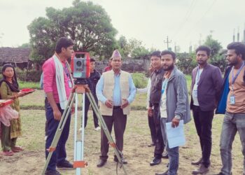 राष्ट्रिय भूमि आयोग बाराले निजगढ ४ को  सुकुम्बासी बस्तिमा जग्गा नापजाँचको शुरु