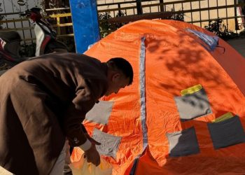 ललितपुर, लेलेका सनोज महत, धरानका हर्क साङपाङको शैलीमा ‘घरदैलो राजनीति’